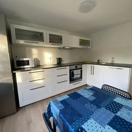 Burgweg Living * 바트빌둔젠